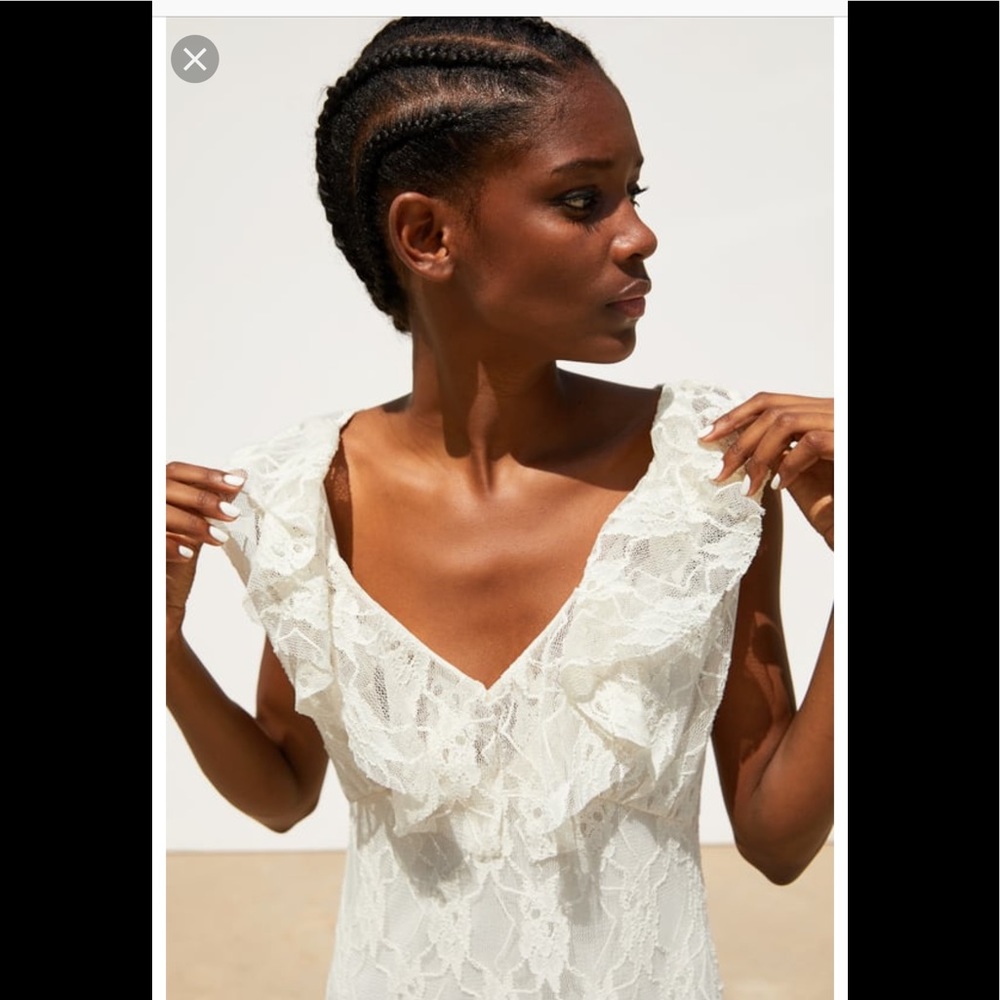 Zara long lace Ruffle Maxi Dress - Picture 5 of 7